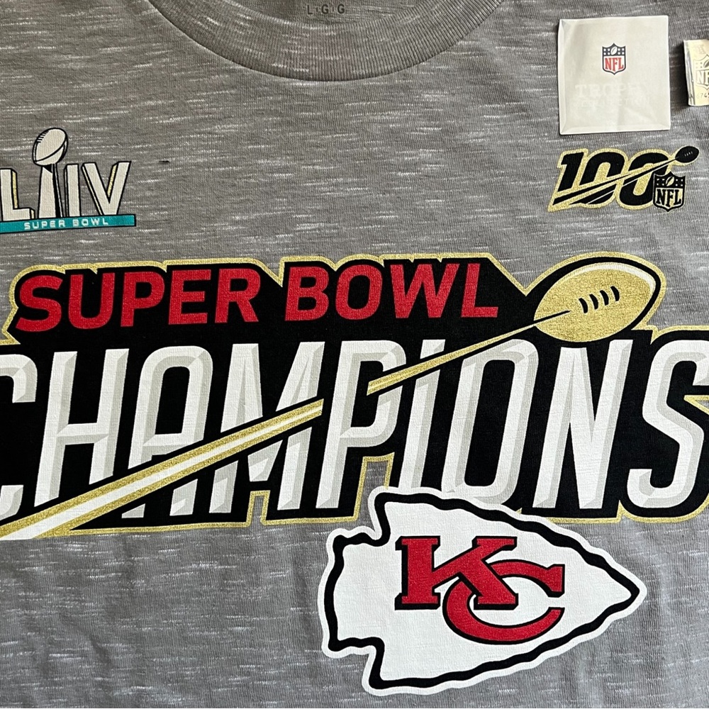 NWOT Fanatics Kansas City Chiefs Superbowl 54 Champions Gray Shirt Size Large. - Picture 3 of 7